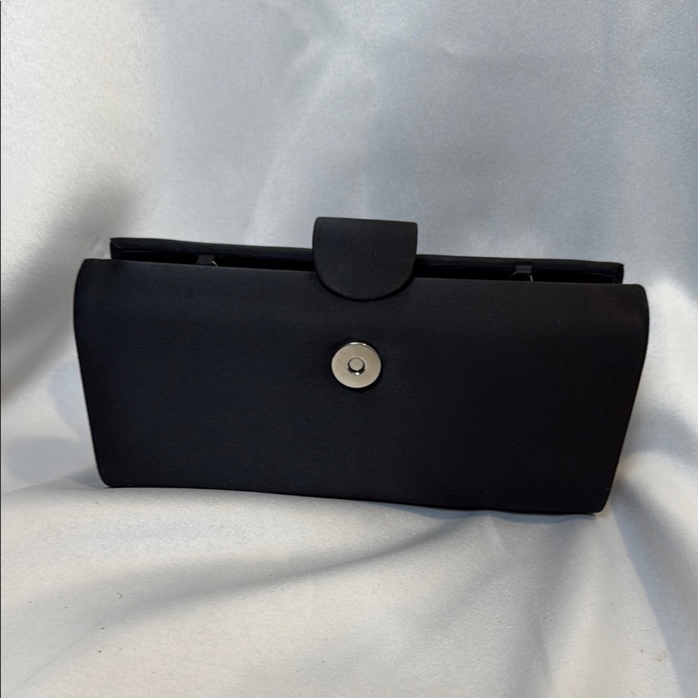 Sleek Black Clutch with Minimalist Design